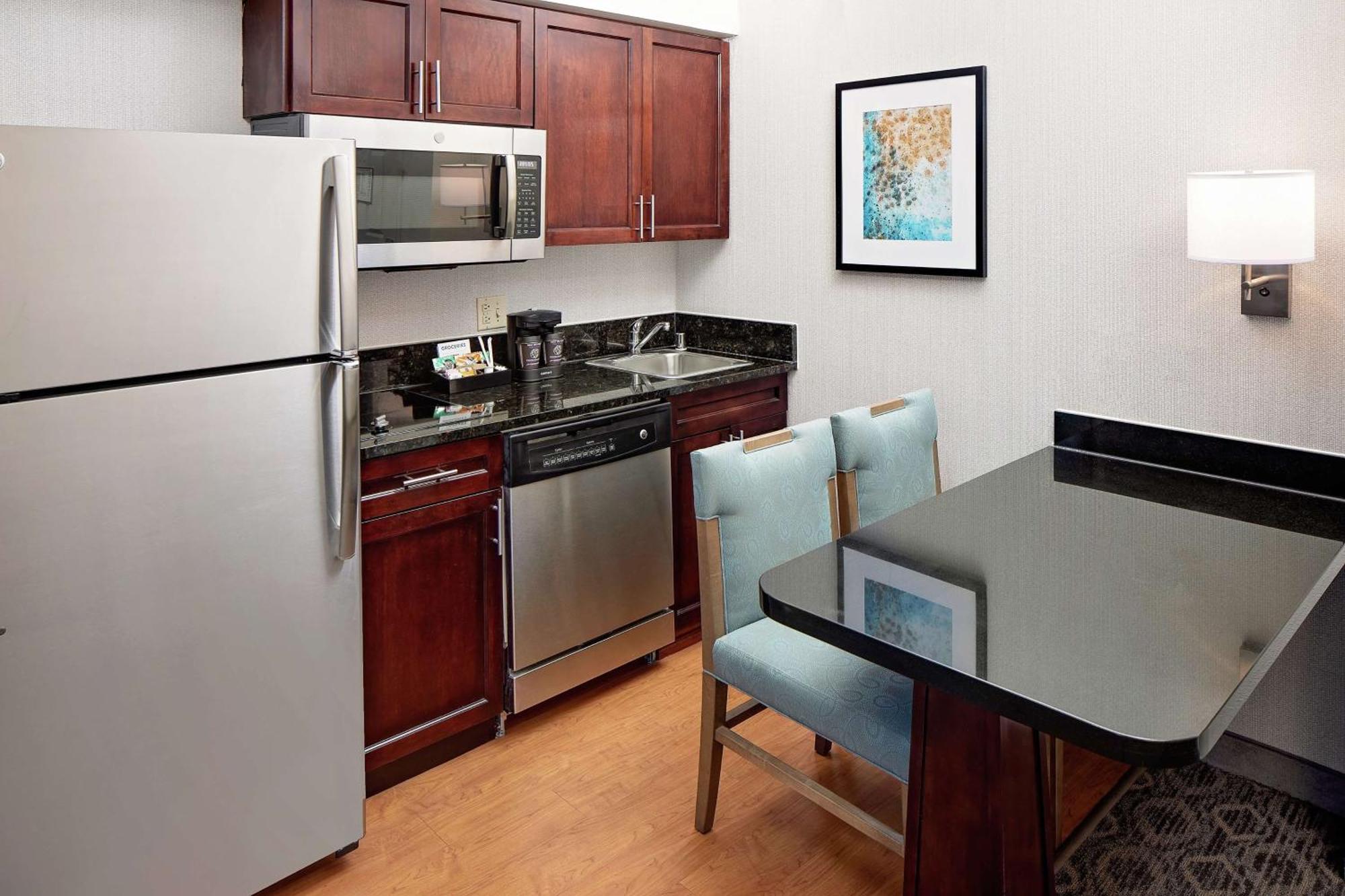 Homewood Suites By Hilton Dallas Market Center Екстериор снимка