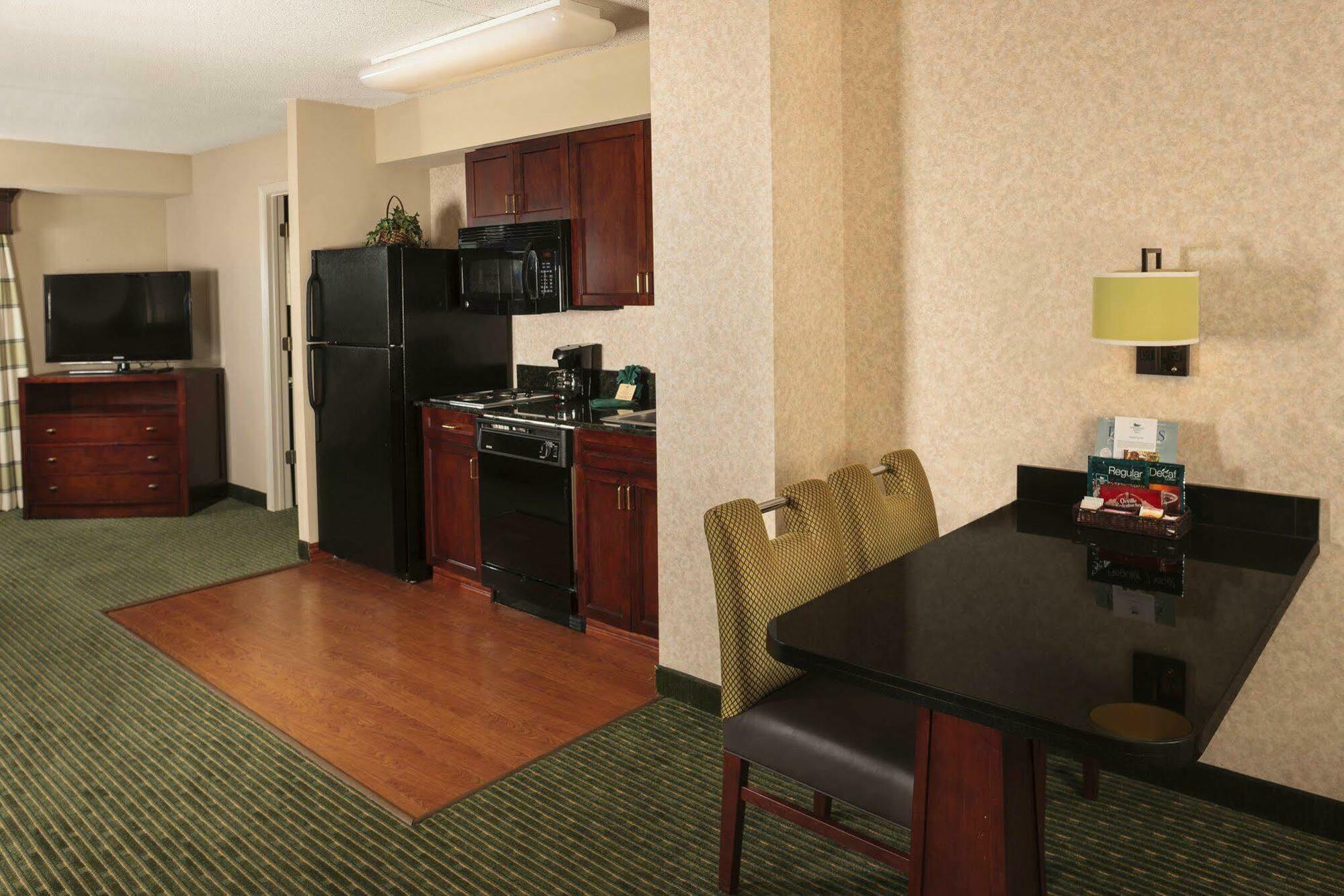 Homewood Suites By Hilton Dallas Market Center Екстериор снимка